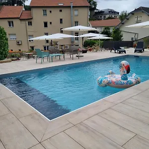 Hotel Logis Restaurant Les Carillons, Cransac